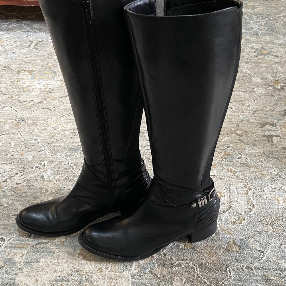 Dana Buchman Black Knee Boots with Stretchy Panels